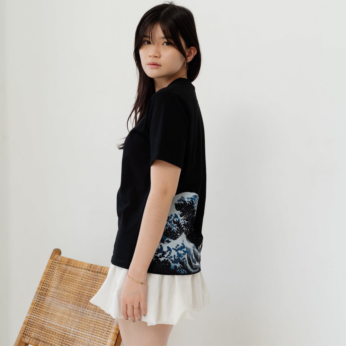 Kuroi Great Wave Tee | Minimalist Japanese Streetwear