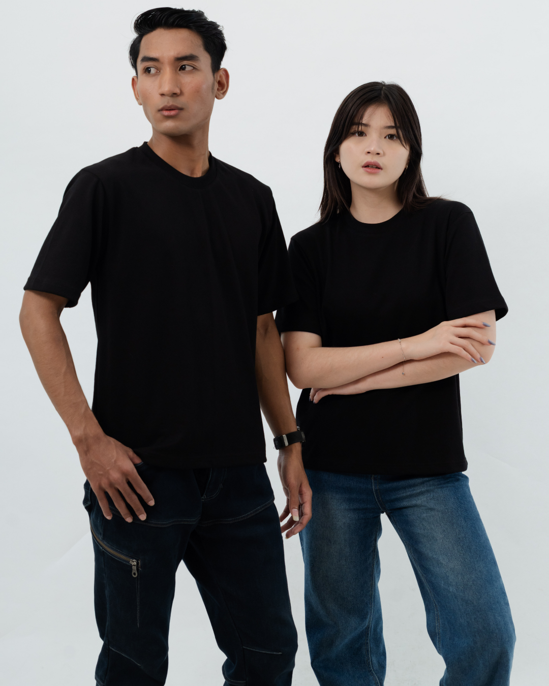 Kuroi Black Oversized Blank Tee