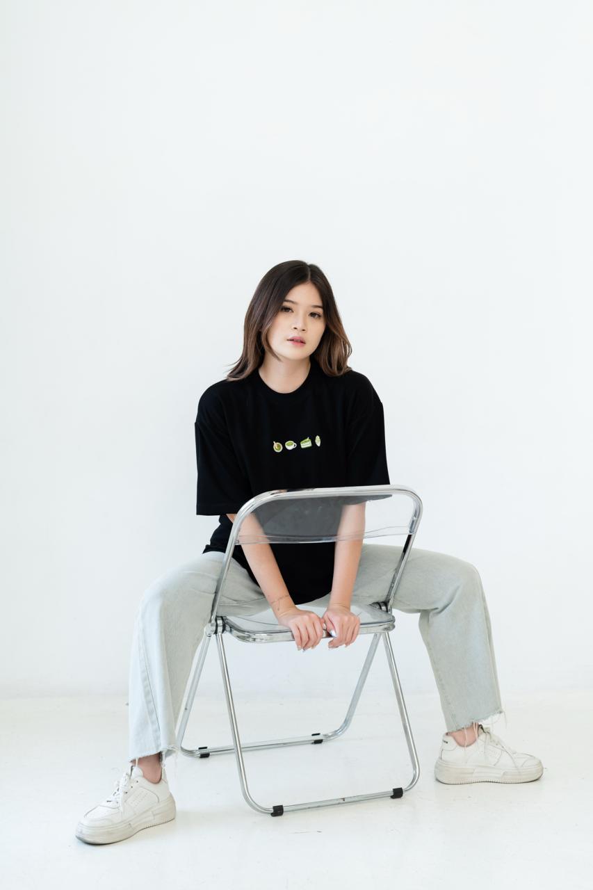 Kuroi Oversized Matcha no Hitokuchi Tee | Japanese Embroidered Streetwear