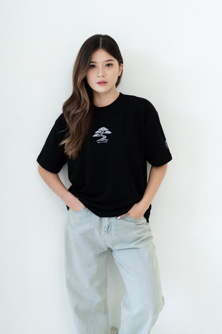 Kuroi Oversized Bonsai Tee | Japanese Embroidered Streetwear