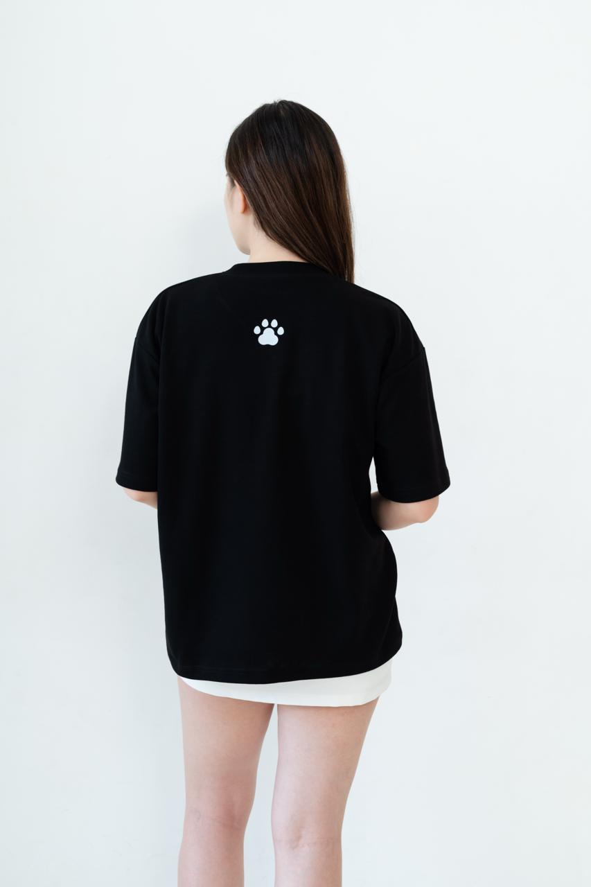 Kuroi Oversized Neko Musubi Tee | Japanese Embroidered Streetwear